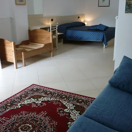 ゲストハウス Trattoria Della Posta