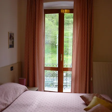 Trattoria Della Posta 3* Maissana