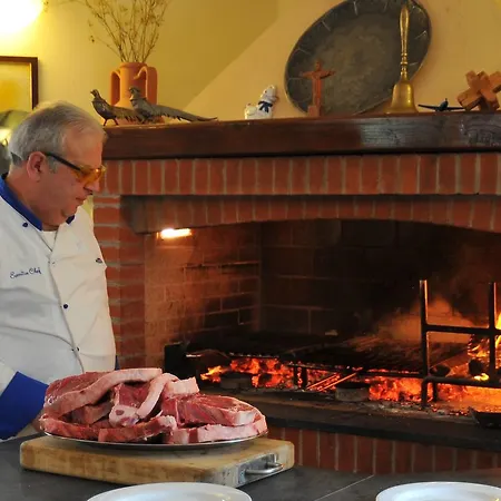 Pensión Trattoria Della Posta 3*
