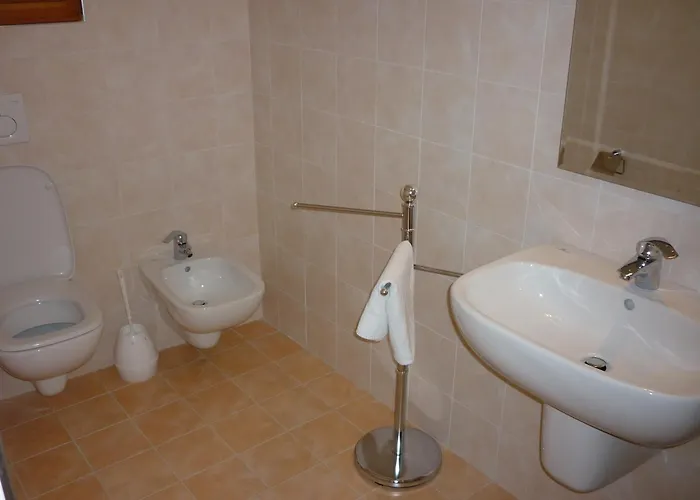 Πανσιόν Trattoria Della Posta Maissana